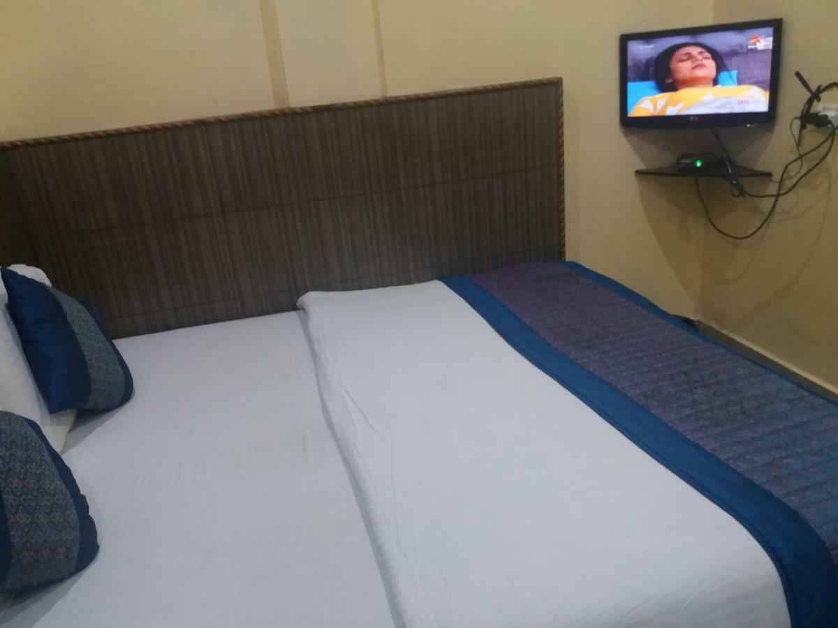Hotel Roma Villa New Delhi Bagian luar foto