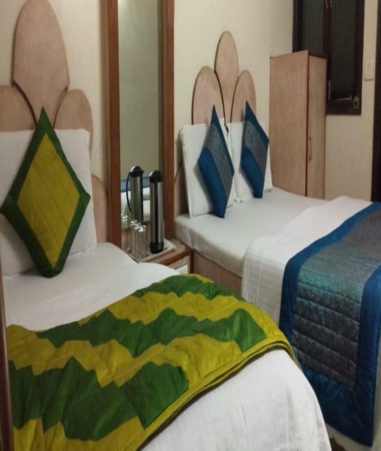 Hotel Roma Villa New Delhi Bagian luar foto